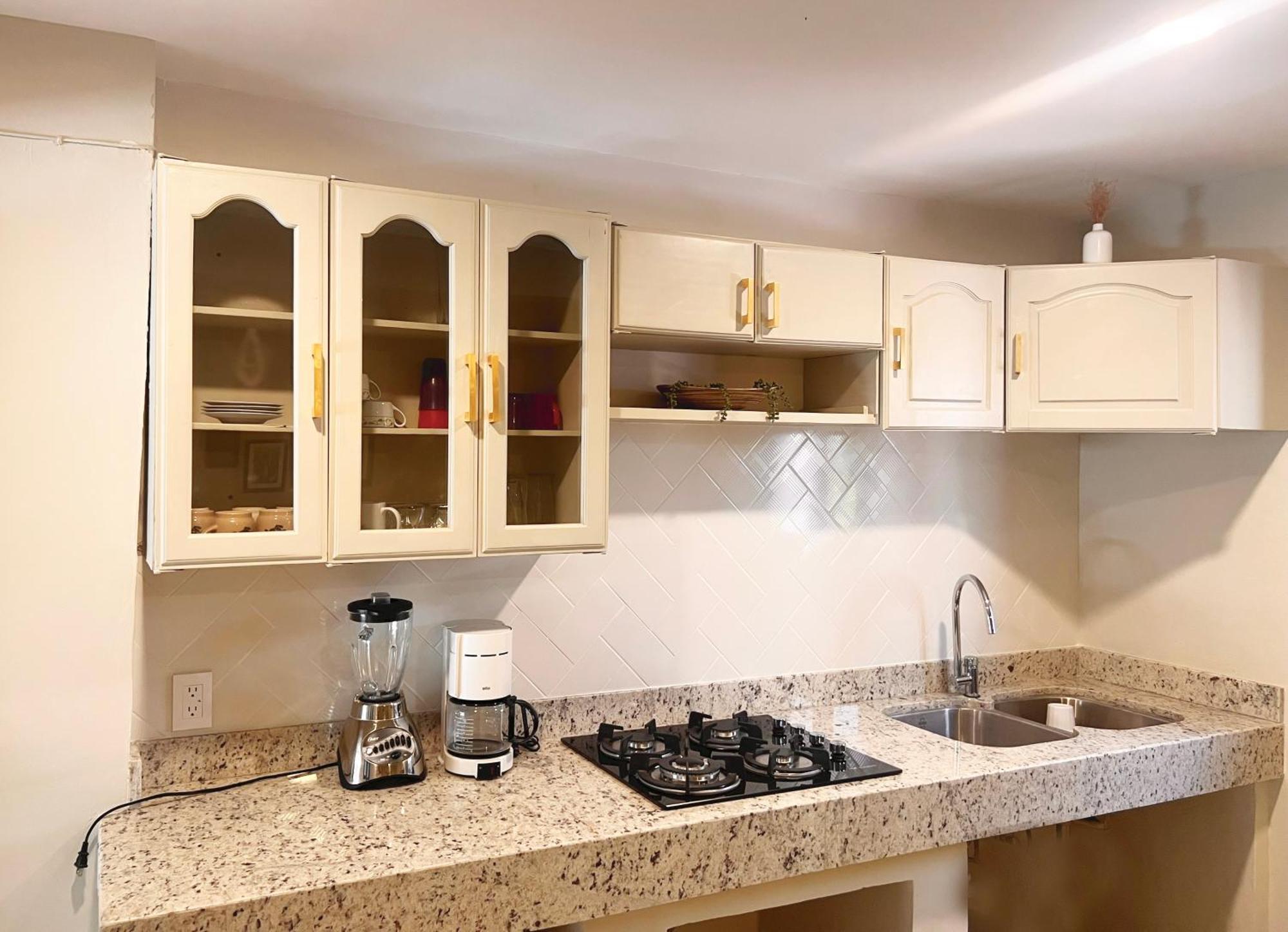 Suites Ciento 37 레온 외부 사진