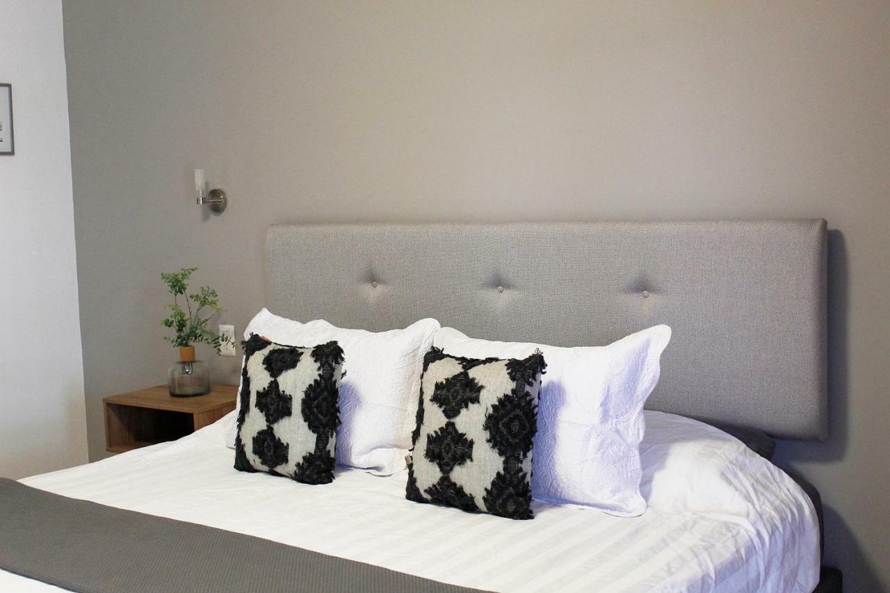 Suites Ciento 37 레온 외부 사진