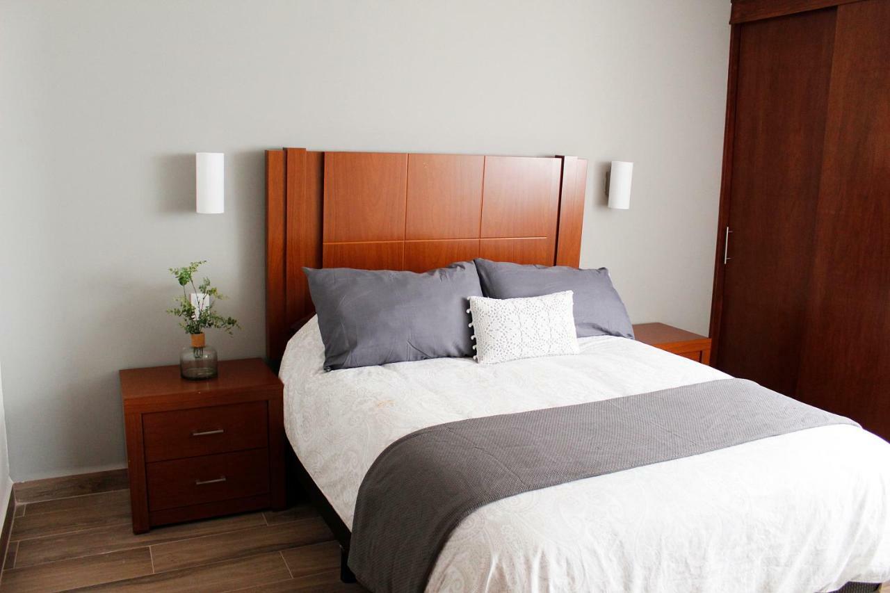 Suites Ciento 37 레온 외부 사진