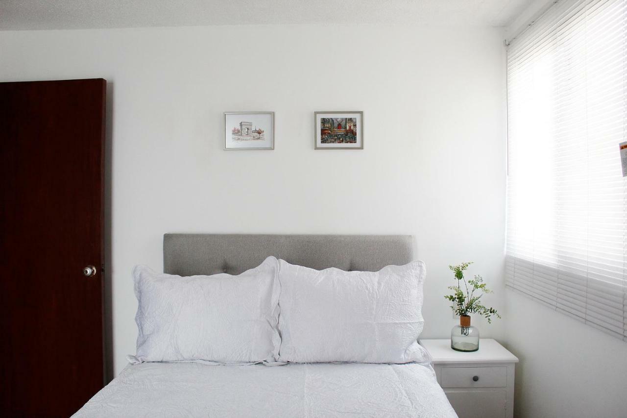 Suites Ciento 37 레온 외부 사진