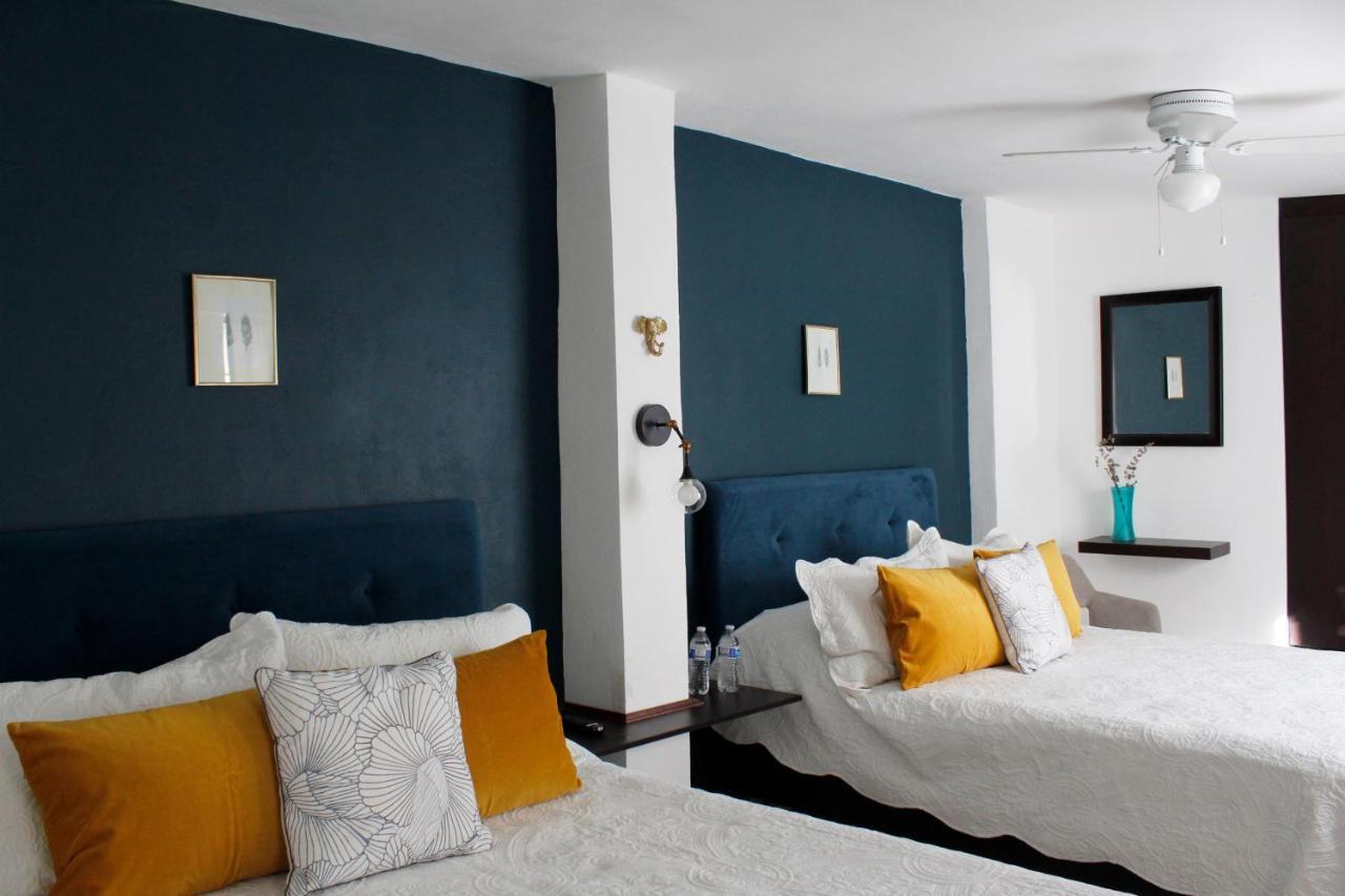 Suites Ciento 37 레온 외부 사진