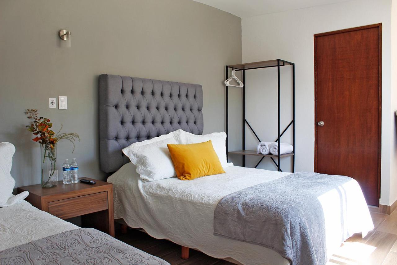 Suites Ciento 37 레온 외부 사진